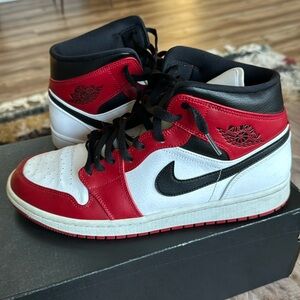 Jordan 1 mid, size 11